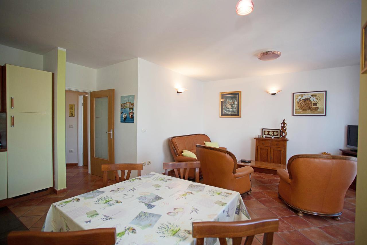 Apartment Pia Rovinj Exterior foto